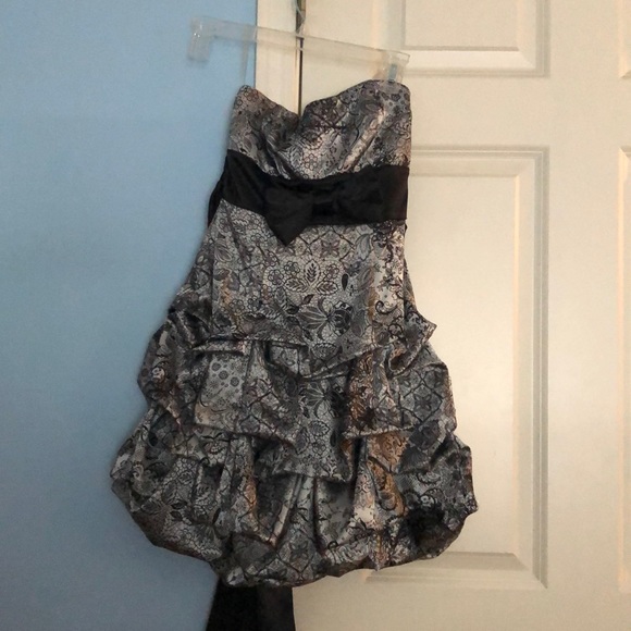 Dresses & Skirts - Black and Silver Dress Dresses & Skirts - Black and Silver Dress
